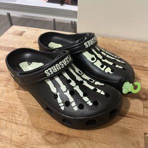 CROCS X PLEASURES GLOW IN THE DARK 2022 Men’s US Size 10 UK 43-44
